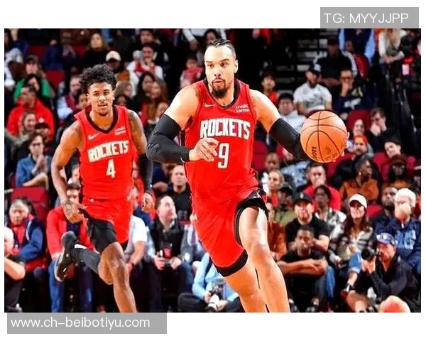 昔日好友重聚赛后杰伦格林与狄龙携火箭队友畅谈欢笑温情瞬间